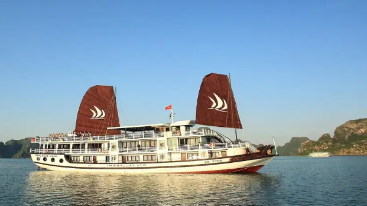 CruiseExplore: Your Ultimate Guide to Discovering the Seas